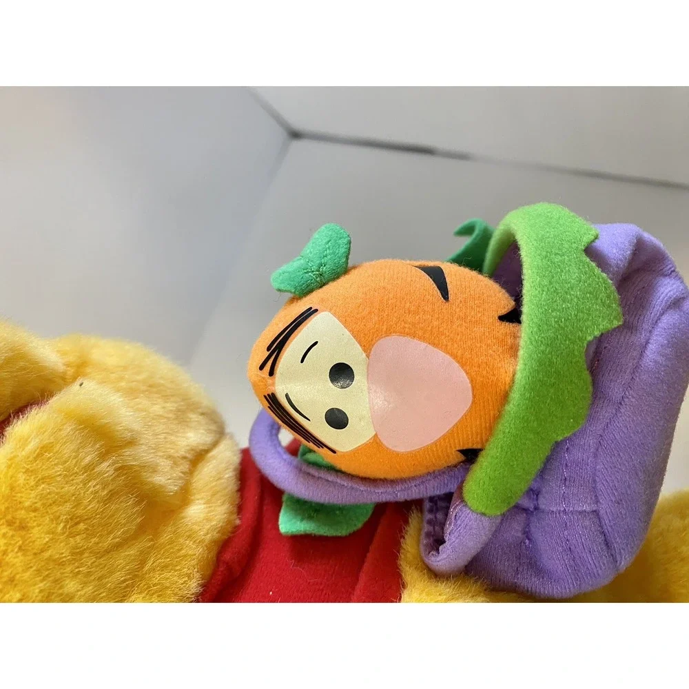 Mattel‎ 1999 Winnie the Pooh & Friends Plush Easter w/Basket 9